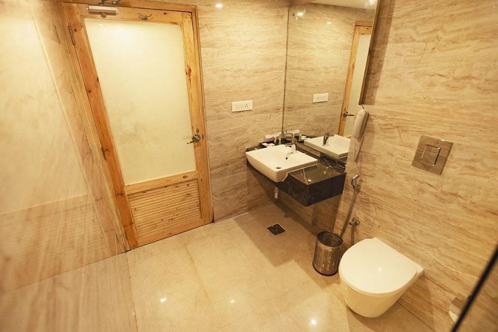 Hotel Elite Palazzo Kochi Kültér fotó