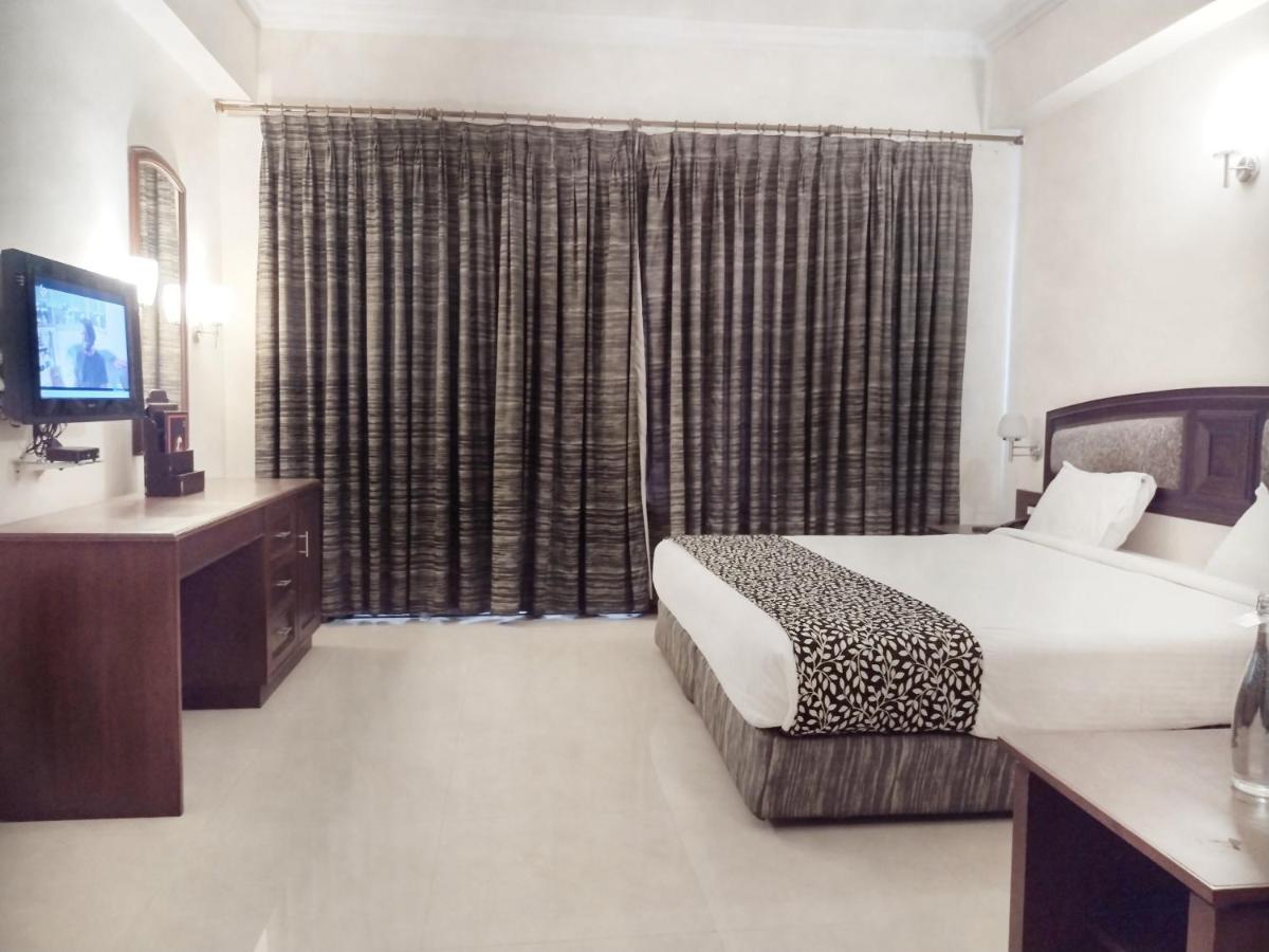 Hotel Elite Palazzo Kochi Kültér fotó