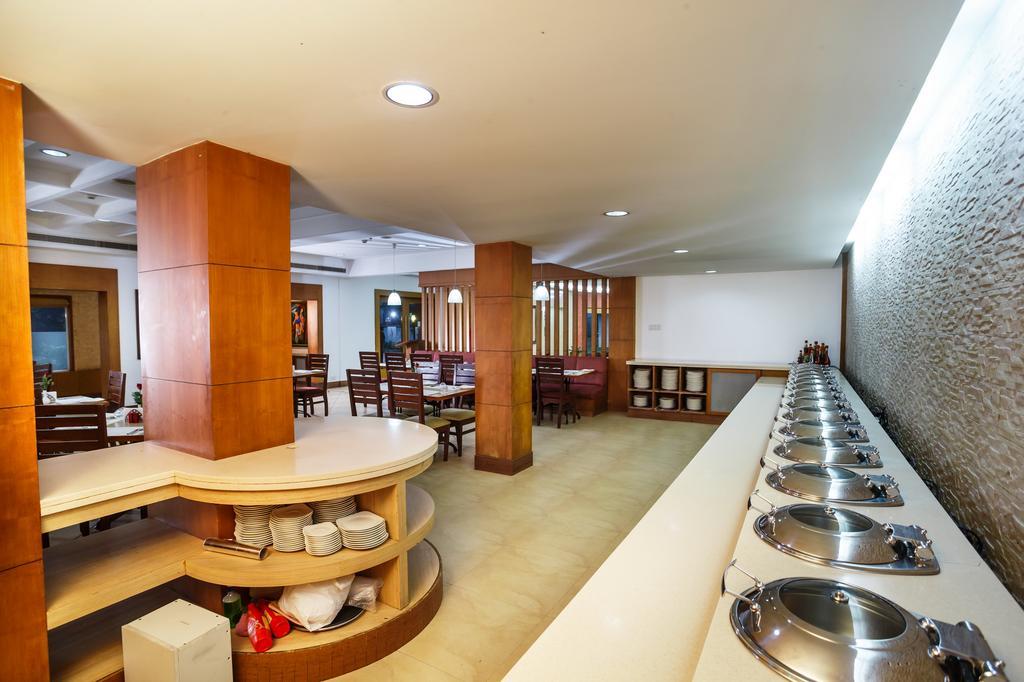 Hotel Elite Palazzo Kochi Kültér fotó