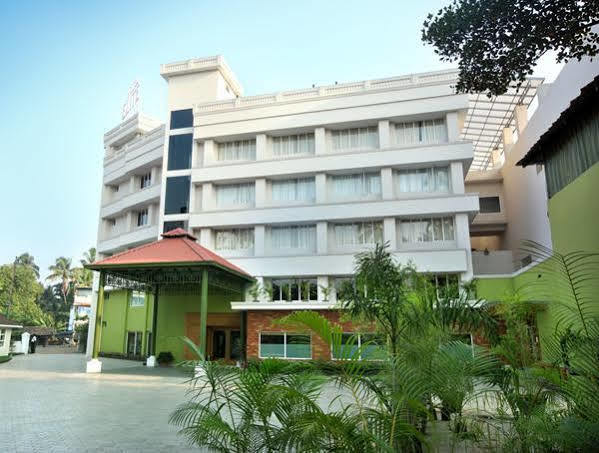 Hotel Elite Palazzo Kochi Kültér fotó