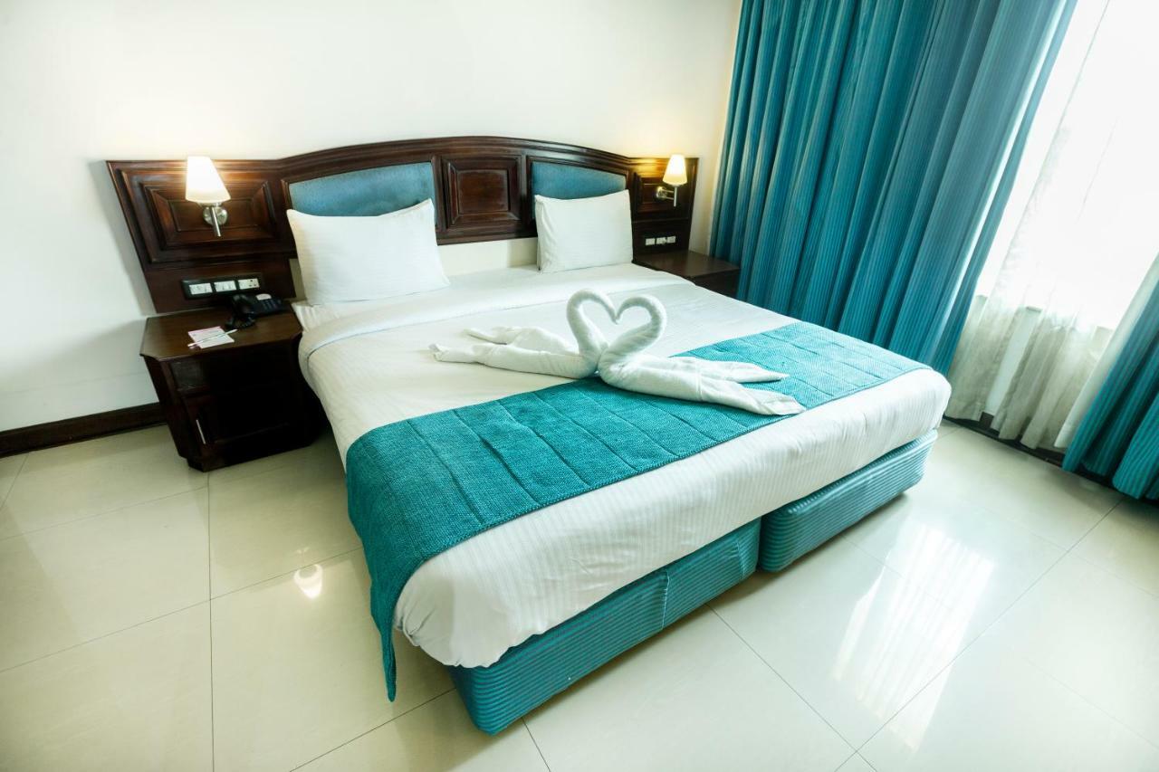 Hotel Elite Palazzo Kochi Kültér fotó